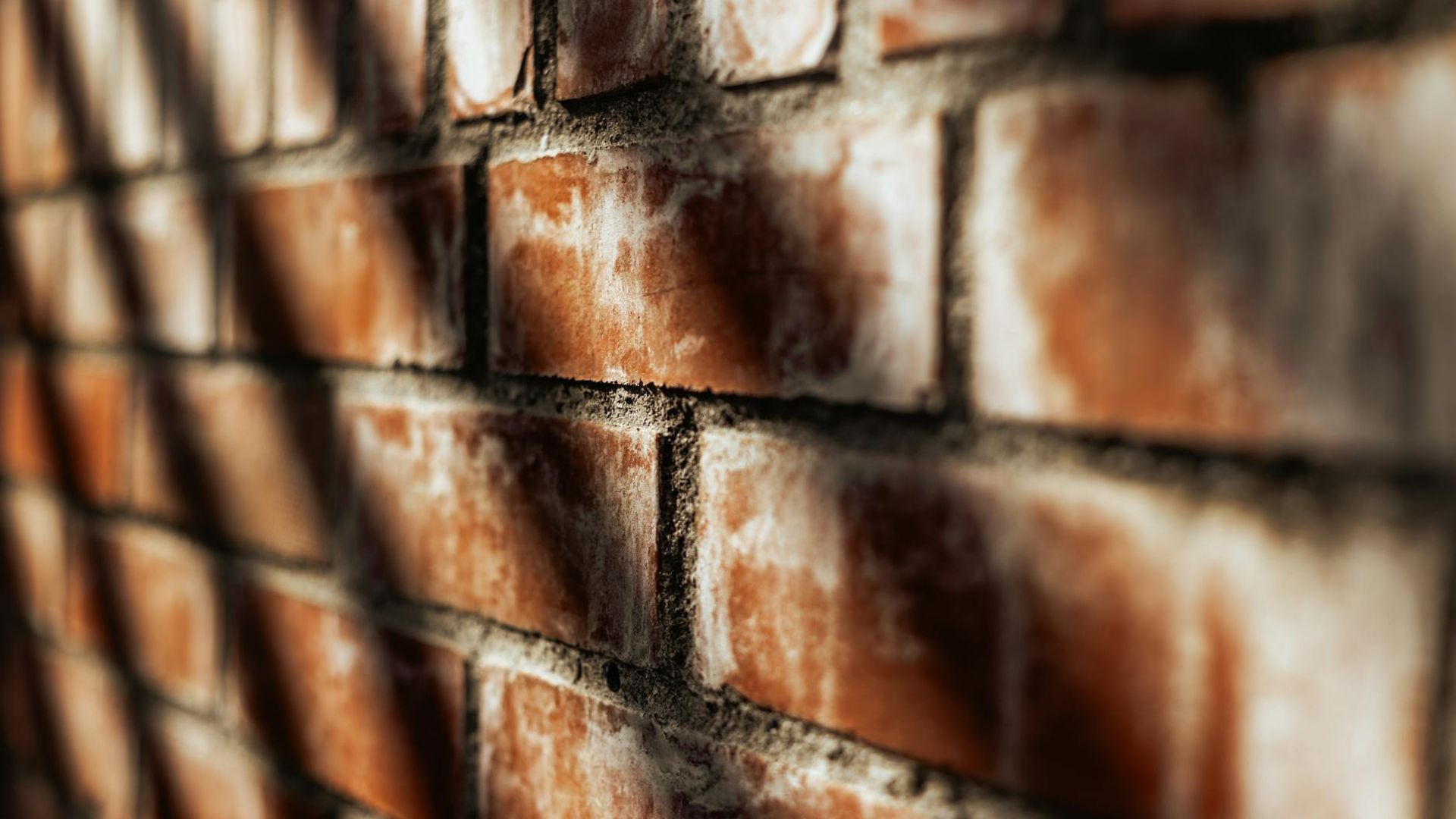 Abstract and calm background image representing focus and clarity.